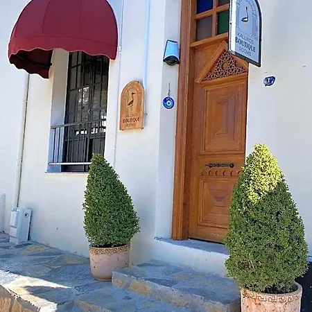 فندق Kallinos Boutique 3*