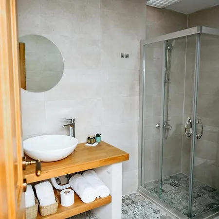 Kallinos Boutique Отель